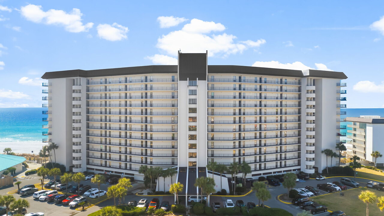 Edgewater Tower 2-808 - Image 45