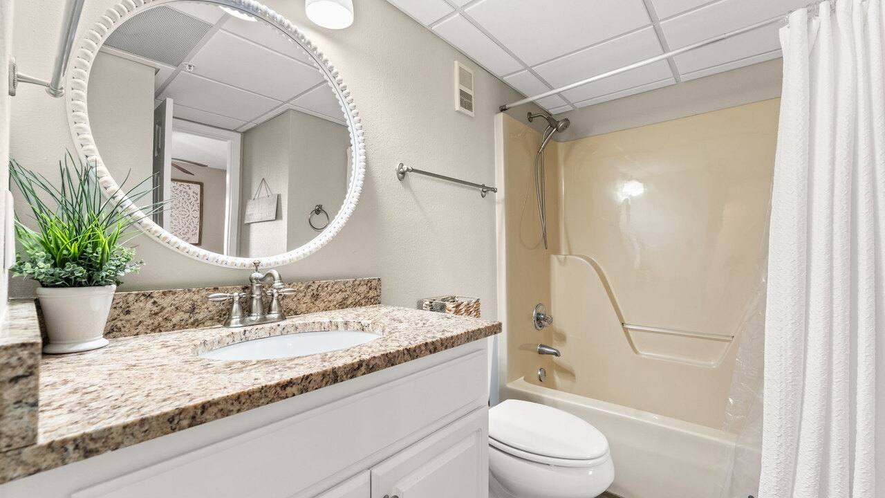 Edgewater Tower 3-210 - Image 40