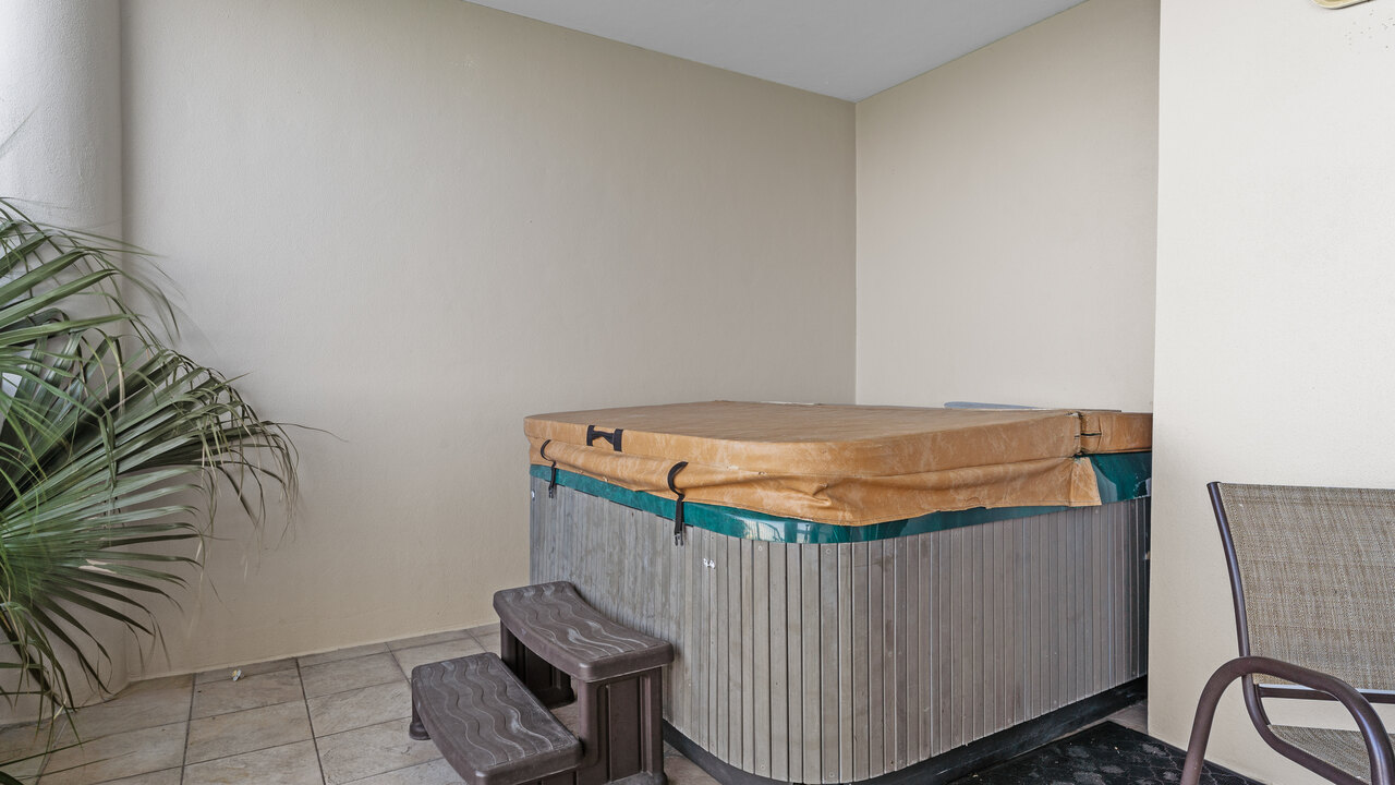 Destin West Osprey L-02 - Image 17