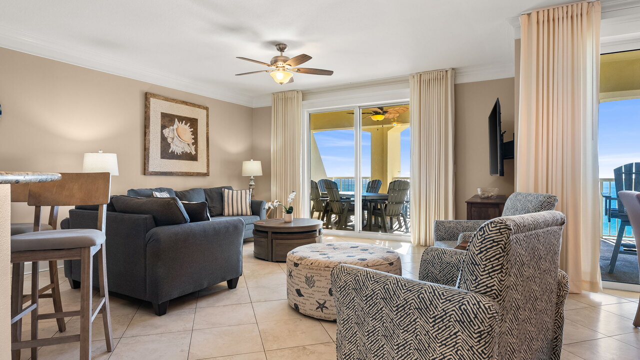 Grand Panama 2-1403 - Image 1