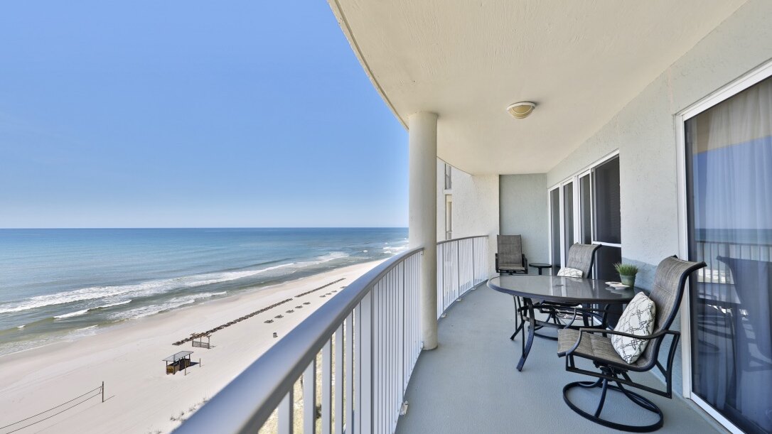 Long Beach 2- 805 - Image 1