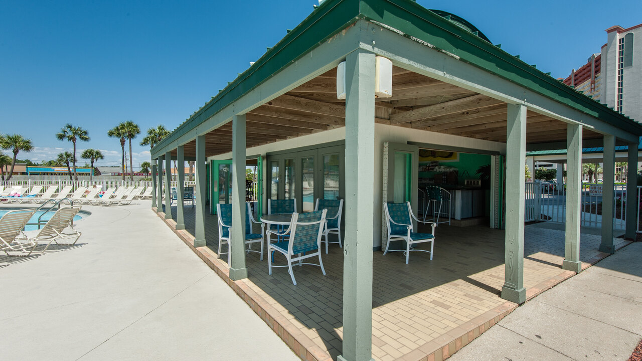 Long Beach 2-304 - Image 10