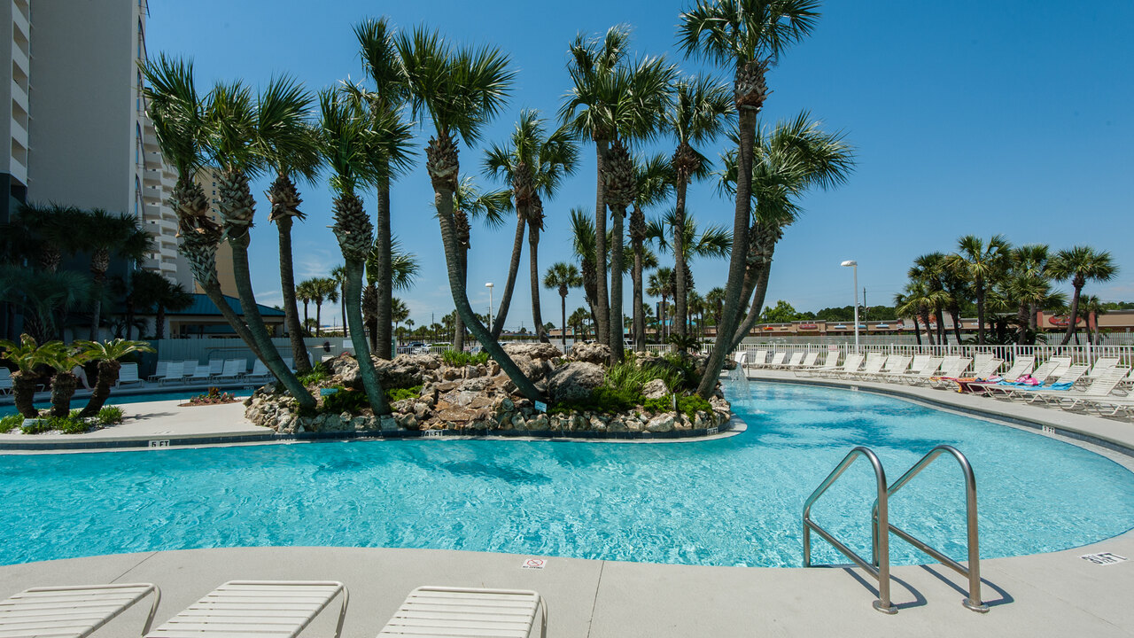 Long Beach 2-304 - Image 11