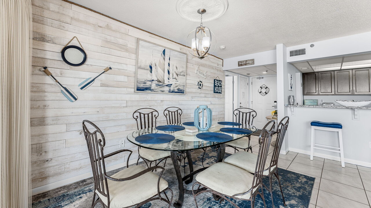 Long Beach 2-304 - Image 17