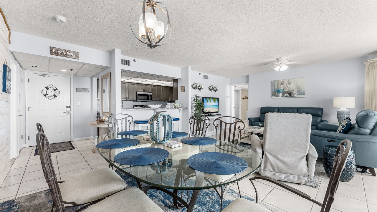 Long Beach 2-304 - Image 18