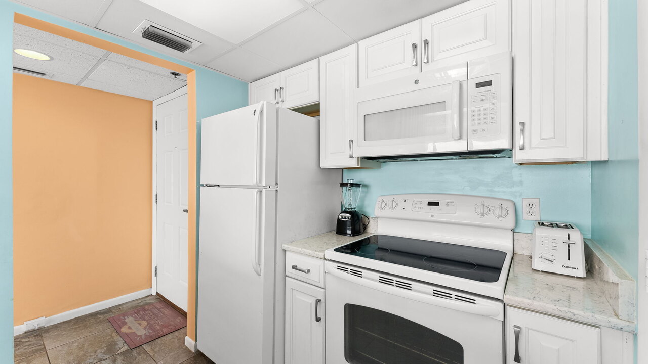 Long Beach 3 - 605 - Image 14