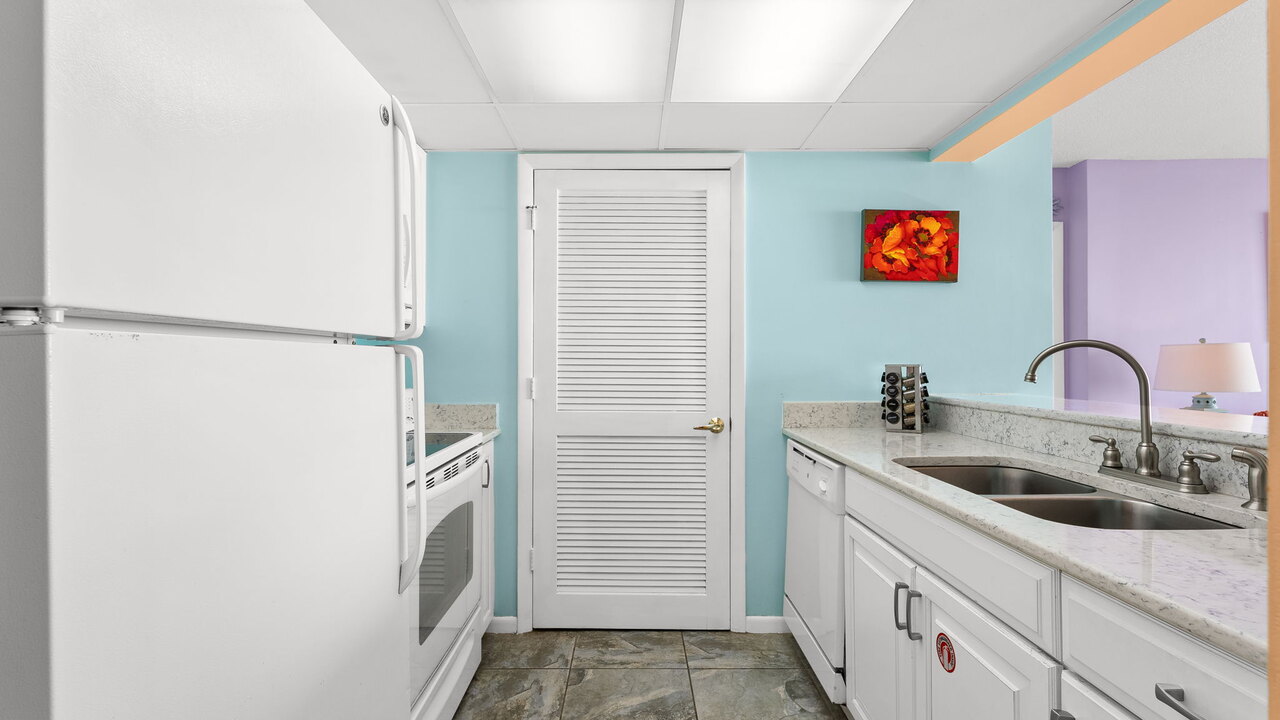 Long Beach 3 - 605 - Image 15