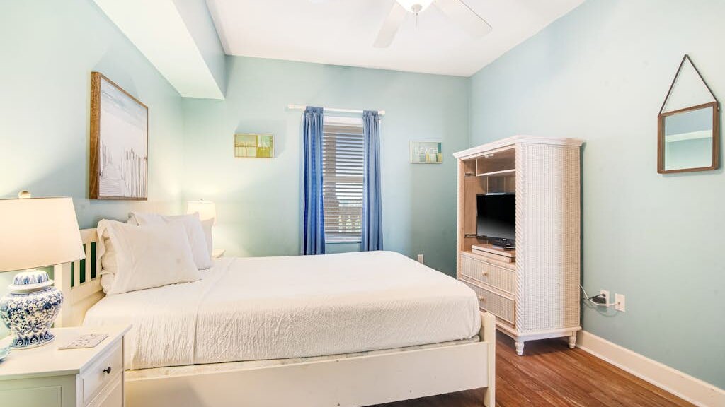 Sunrise Beach 909 - Image 16