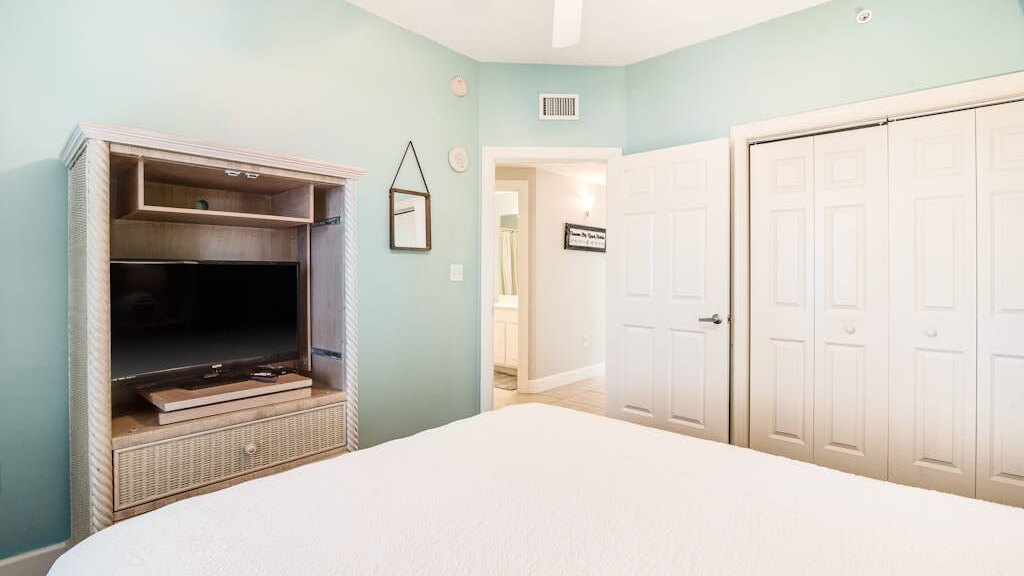 Sunrise Beach 909 - Image 17