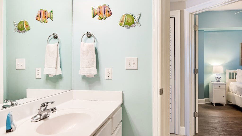 Sunrise Beach 909 - Image 20