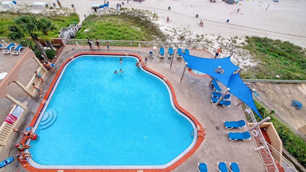 Sunrise Beach 909 - Image 29