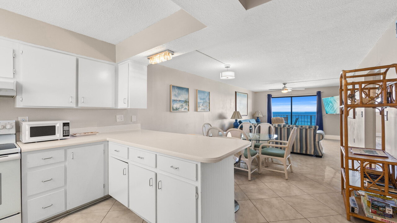 Regency Tower 1212 - Image 8