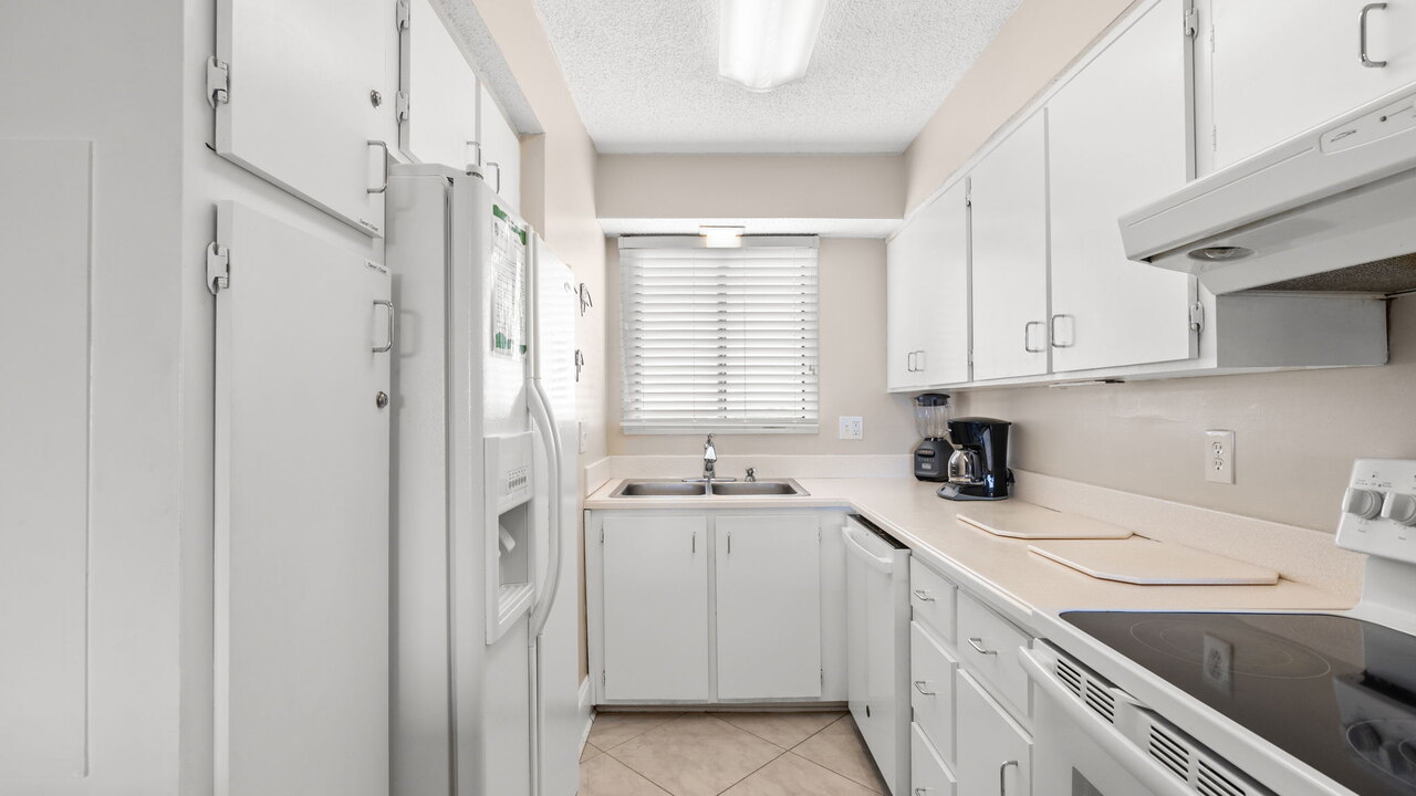 Regency Tower 1212 - Image 10