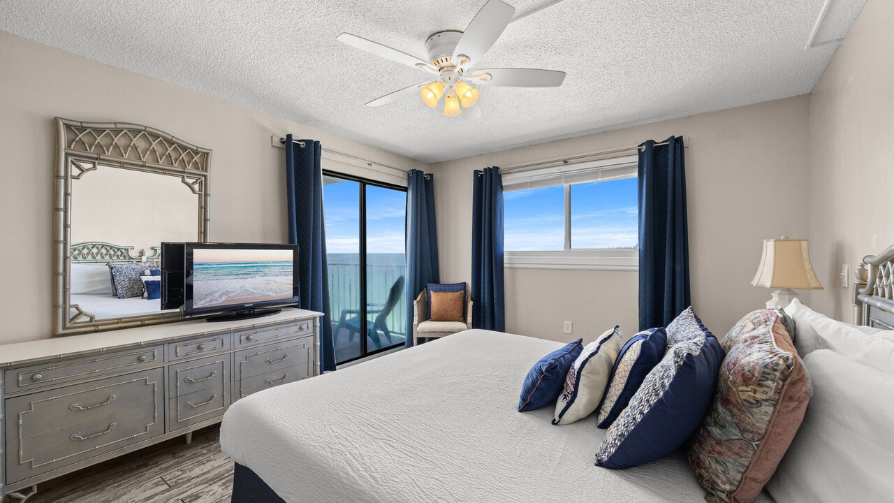 Regency Tower 1212 - Image 16