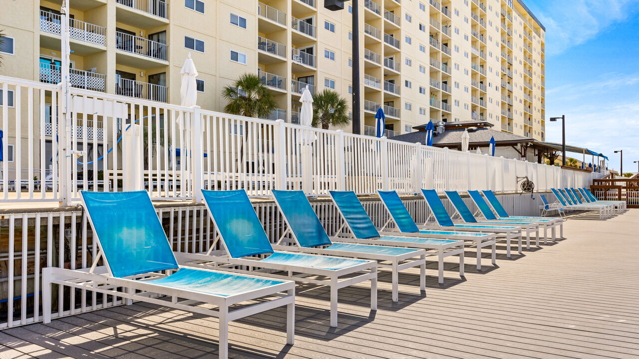 Regency Tower 1212 - Image 30