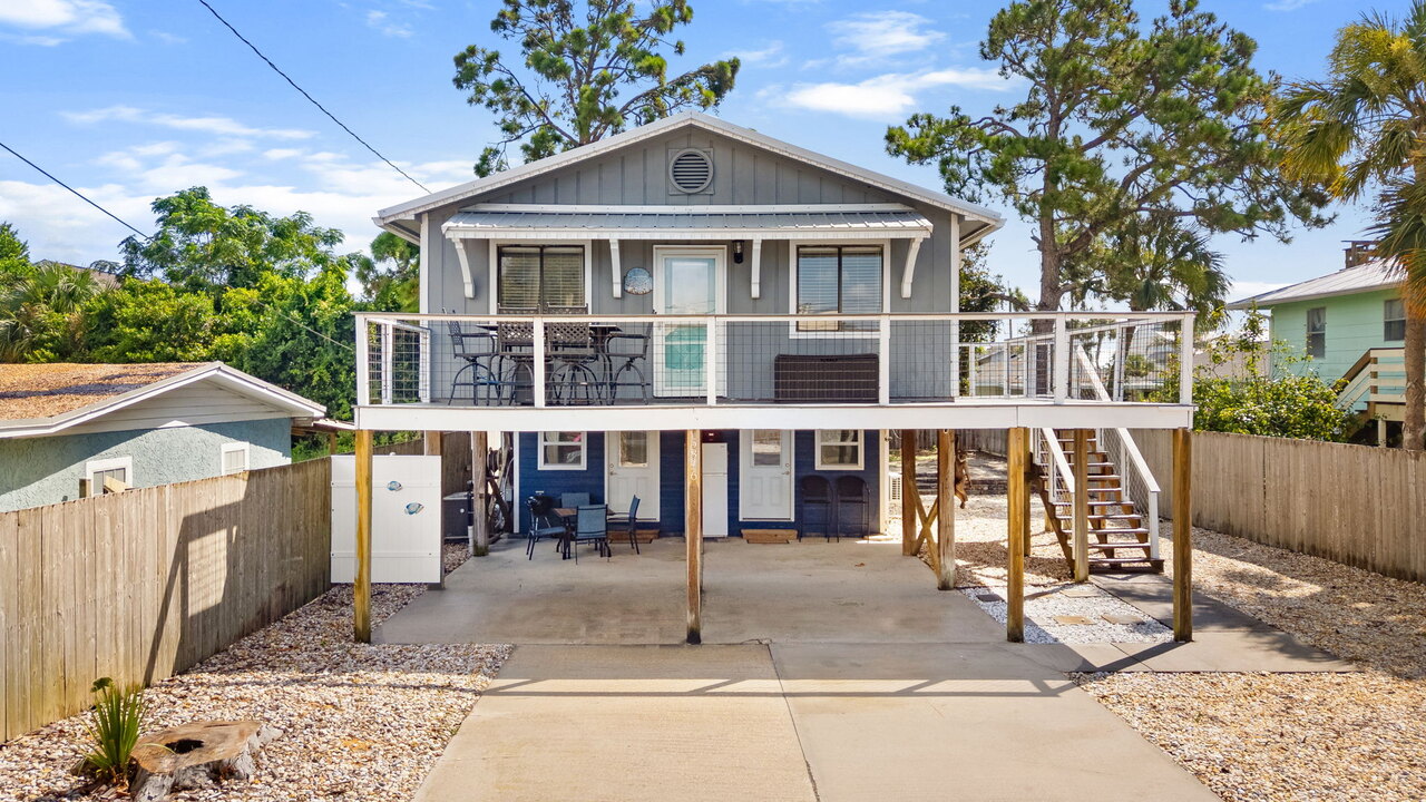Lagoon Beach - Image 26