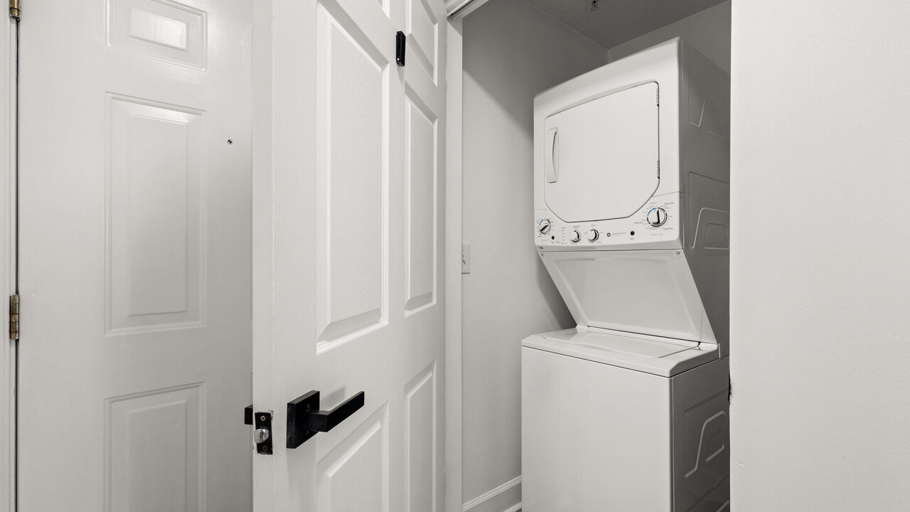 Twin Palms 1504 - Image 11