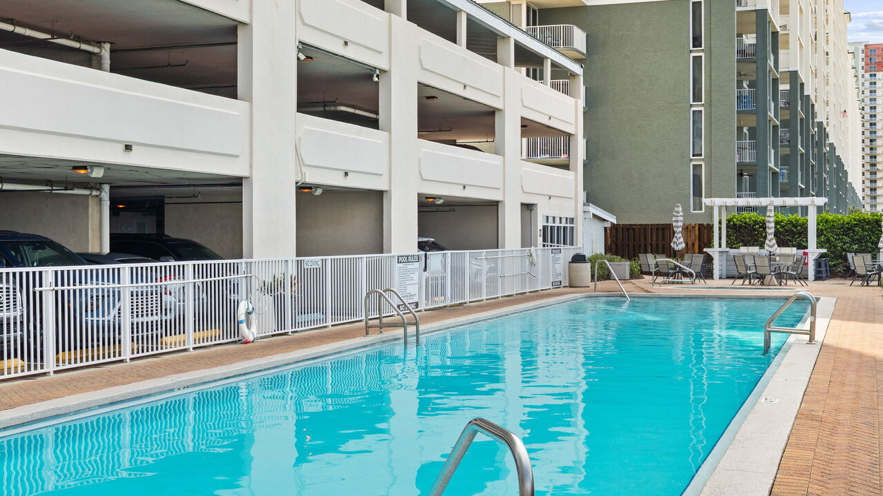 Twin Palms 1504 - Image 38