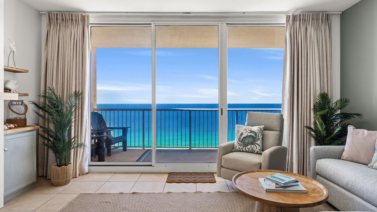 Majestic Beach 1-1706 - Image 1