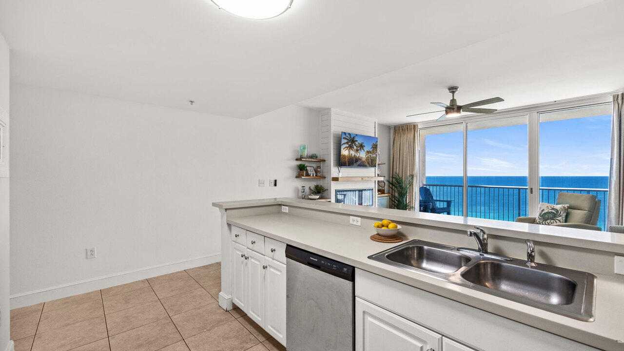 Majestic Beach 1-1706 - Image 43