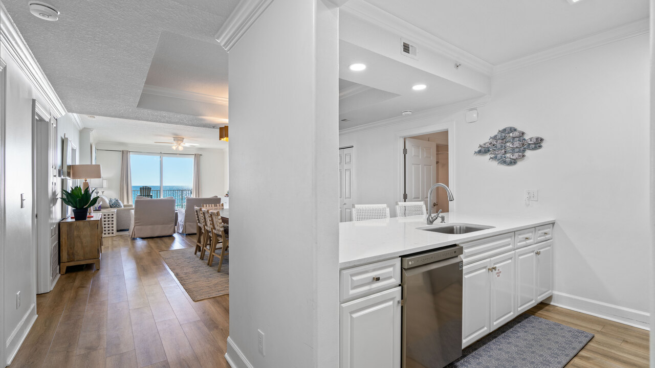 Ocean Ritz 303 - Image 6