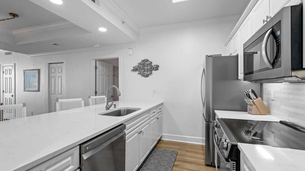 Ocean Ritz 303 - Image 7