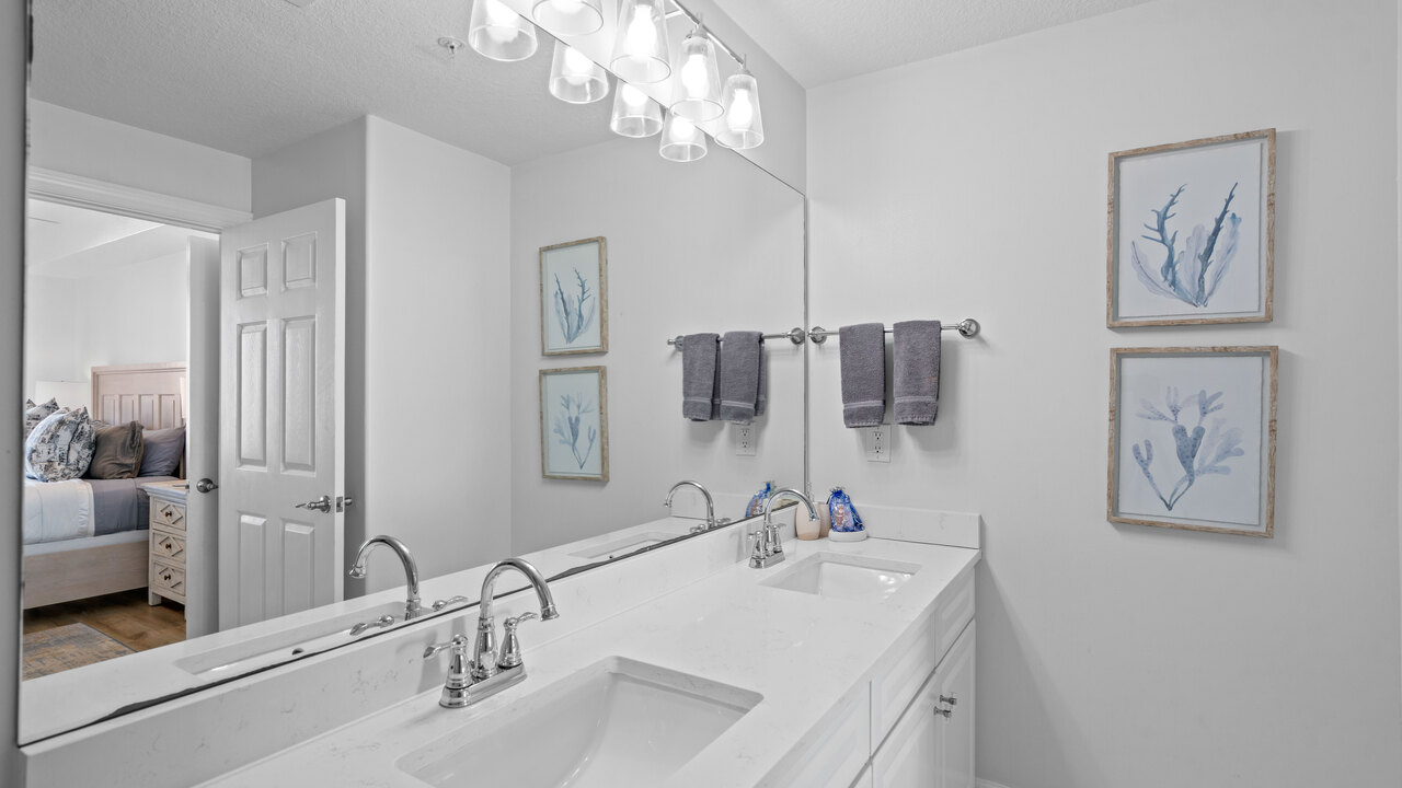 Ocean Ritz 303 - Image 31