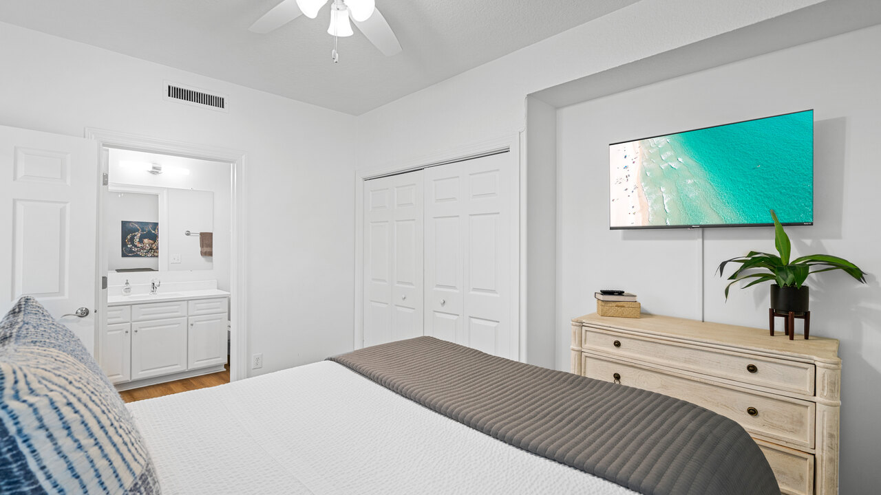 Ocean Ritz 303 - Image 35